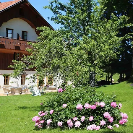 酒店 Le Tillau Les Verrières-de-Joux